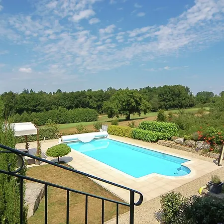 Vila Spacious In Rouzede France With Private Pool